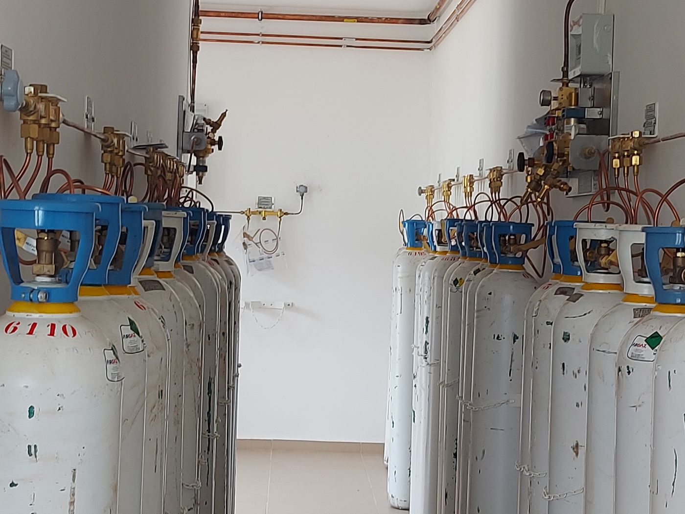 Centrale de bouteilles de gaz médicaux