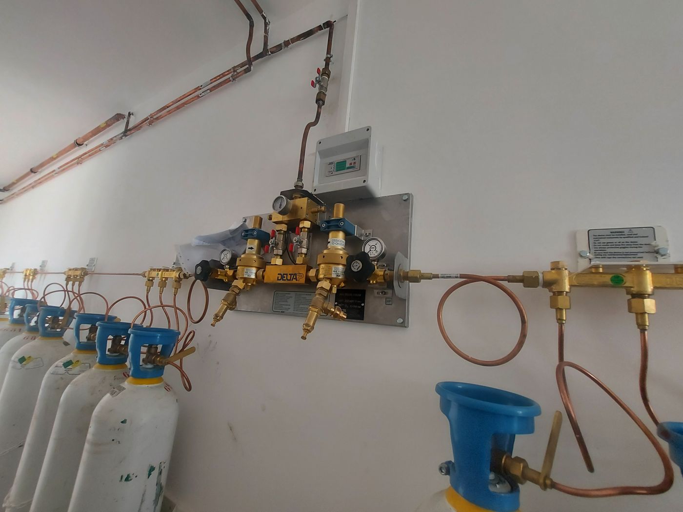 Rampe de distribution de gaz médicaux